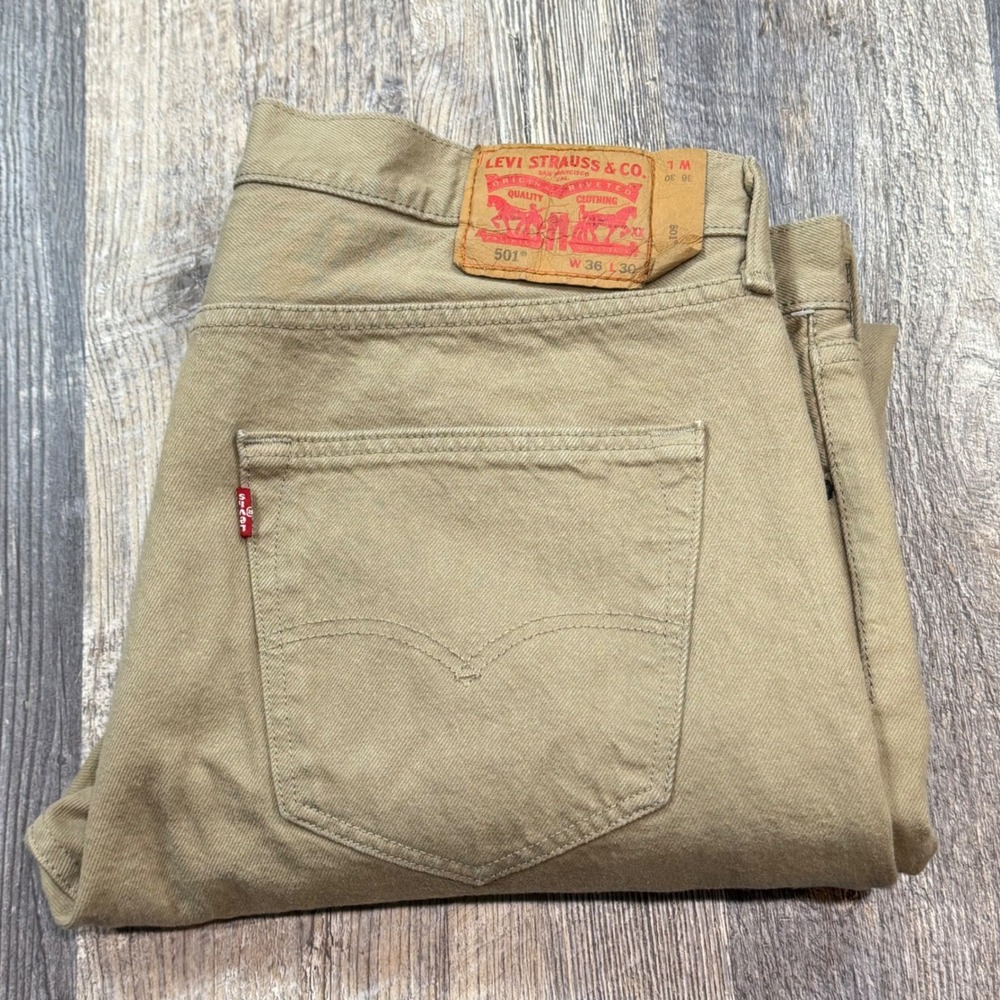 Levis 501 Original Fit Jeans Mens 36x30 Khaki Tan Straight Leg Button Fly Denim